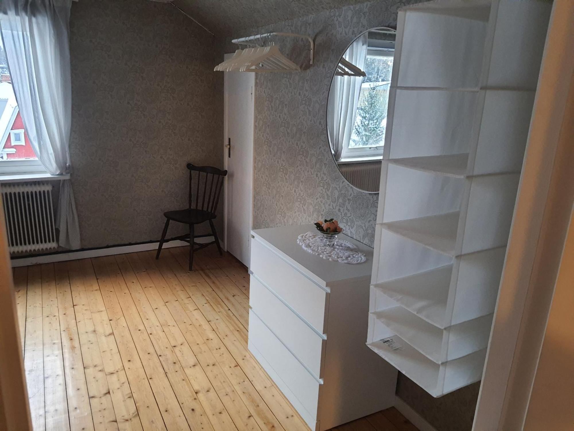 Liten Laegenhet 2 + 2 Pers Fagelfors Экстерьер фото
